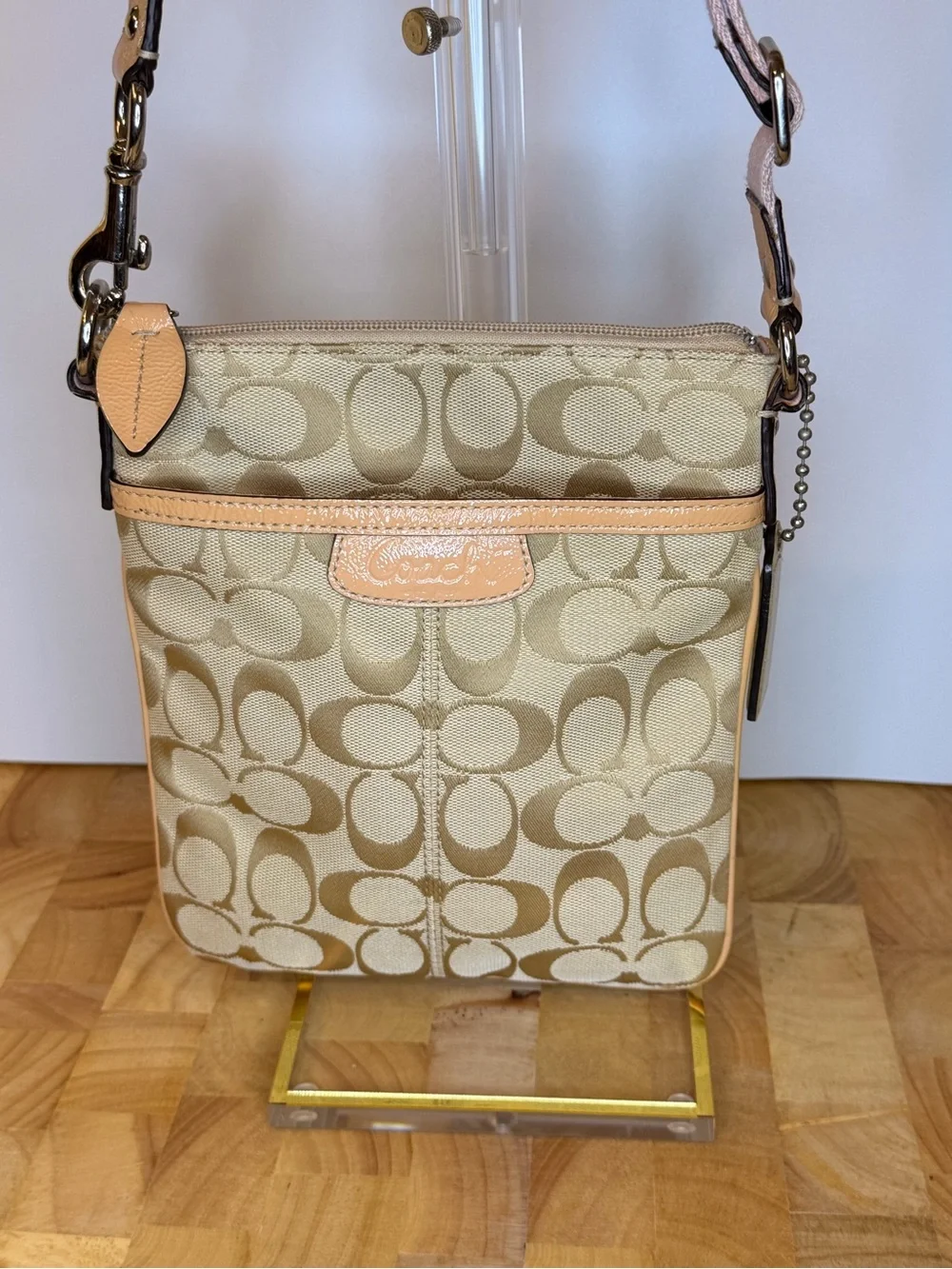 COACH Penelope Swing Pack crossbody bag - Authenticated